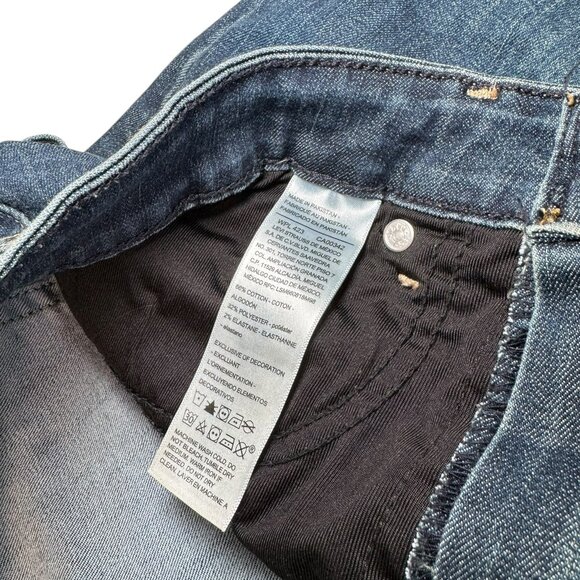 Signature by Levi Strauss & Co. Bootcut Jeans Women’s Size 31 Dark Wash Stretch - Picture 8 of 9